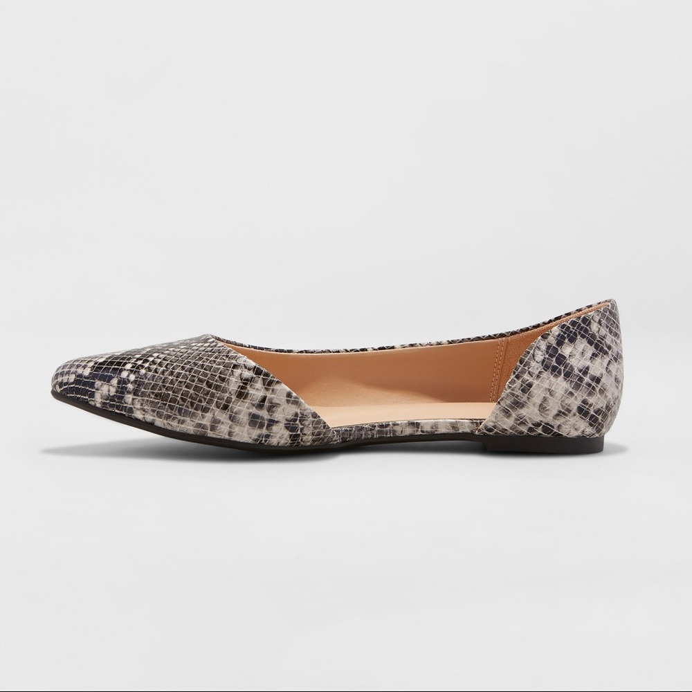 Women's Mohana D'orsay Pointed Toe Ballet Flats-S2 - Picture 2 of 5